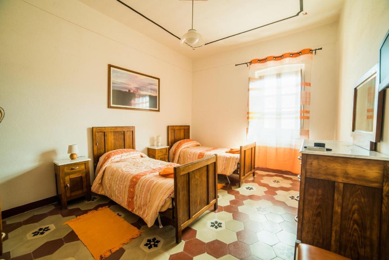 S'Apprigu B&B Кабрас Экстерьер фото